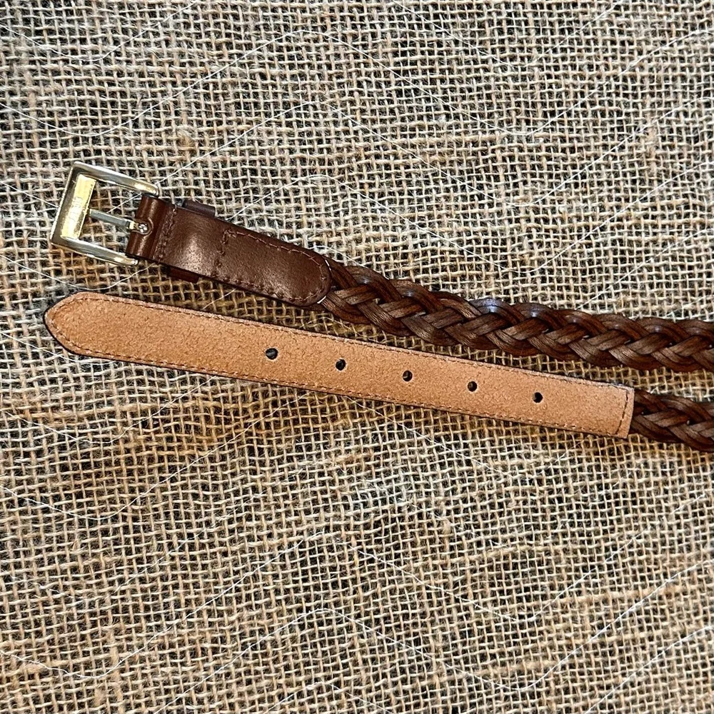 Brown Braided Leather Belt with Gold Buckle Smooth End Pieces Like New Condition